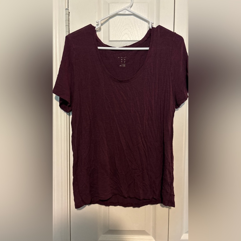 A.N.D. Everyday Women’s Scoop Neck Tee - Deep Plum